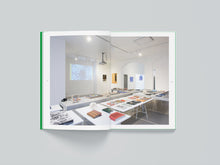 Afbeelding in Gallery-weergave laden, UDC-05: The Books Happen - Henny Overbeek